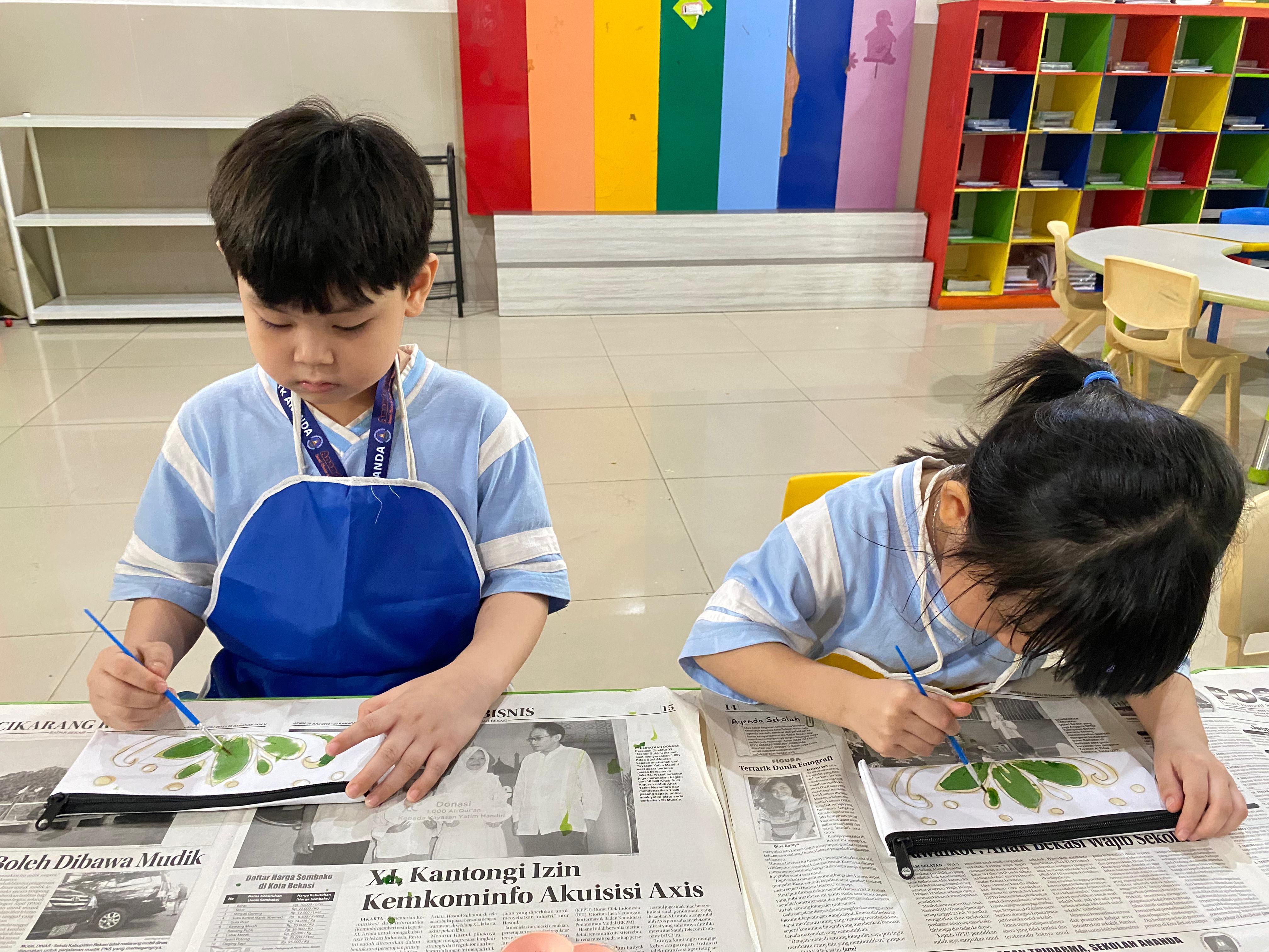 Peringatan Hari Batik Nasional : Menumbuhkan Cinta Budaya dan Identitas Bangsa di Kalangan Siswa