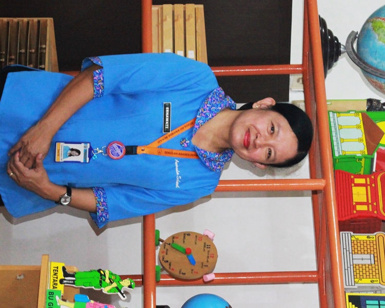 Miss Erna